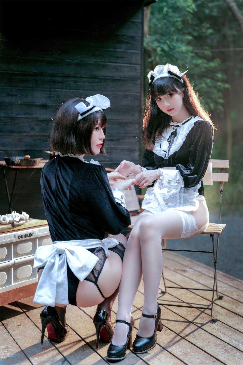 半半子&面饼仙儿 - （BANBANKOxMianZelizer）メイド姉妹[74P/364M](2